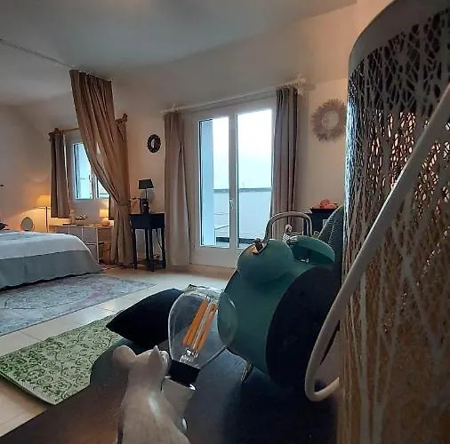 A 10 Minutes A Pieds De La Plage, La Corniche Du Mont Canisy - Traveller Award 2023 *