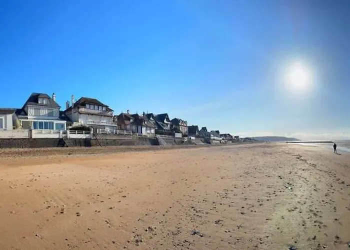A 10 Minutes A Pieds De La Plage, La Corniche Du Mont Canisy - Traveller Award 2023 *